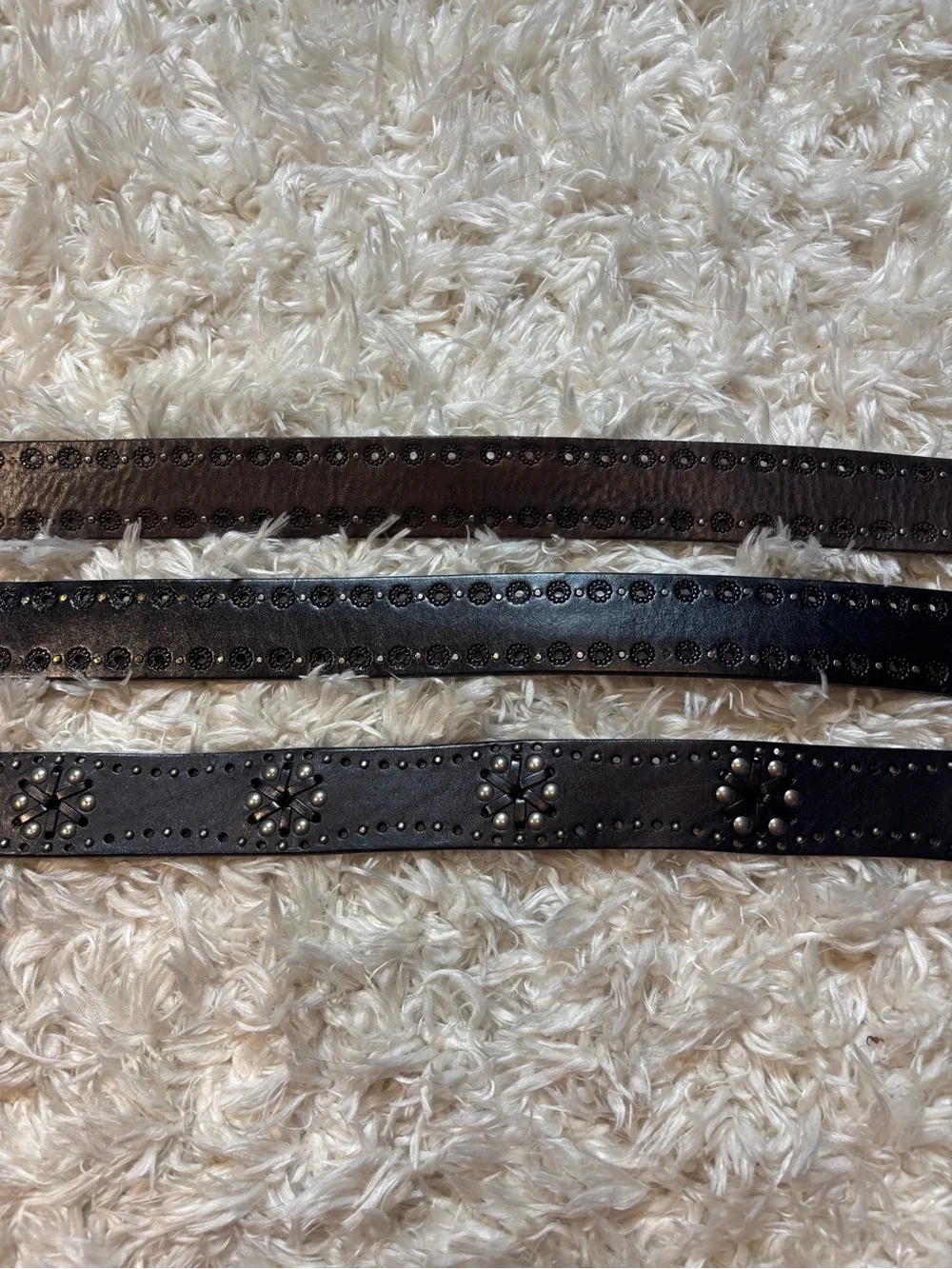 Fossil three studded